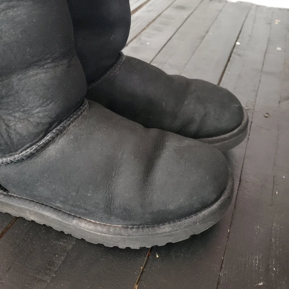 Ugg Women's 8 Bailey Triplet II Tall Black Leather Boots Sheepskin Furry Lined